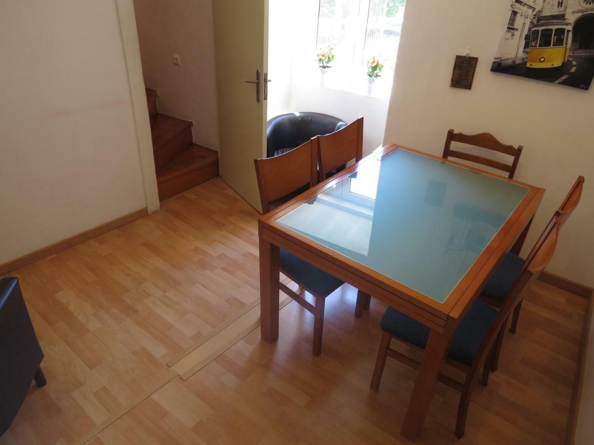 Apartament Tejoalfama Lizbona Zewnętrze zdjęcie